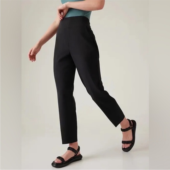 Athleta Pants - Athleta Endless Black Ankle Pants